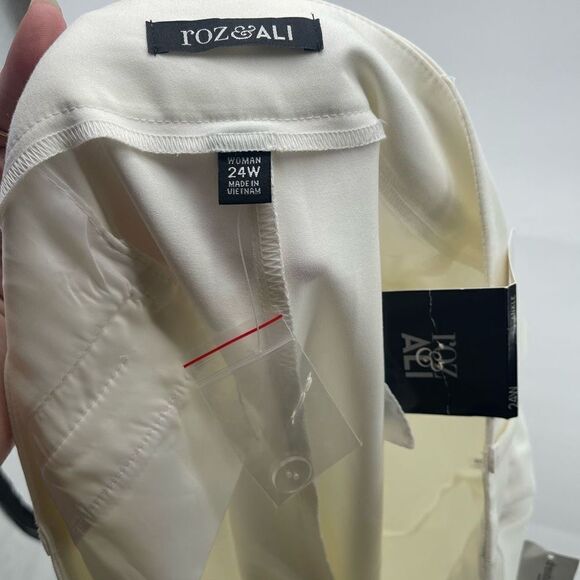 Roz & Ali Women's Signature Fit Low Waist Ankle Length Trouser Size 24W NWT - Picture 13 of 15